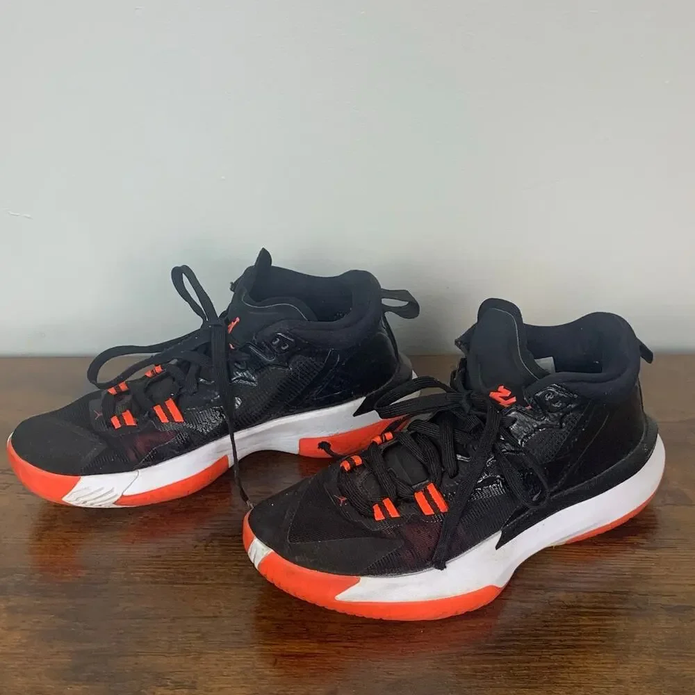 Nike Jordan Zion 1 Bloodline Black White Crimson Size 7Y - Picture 4 of 8